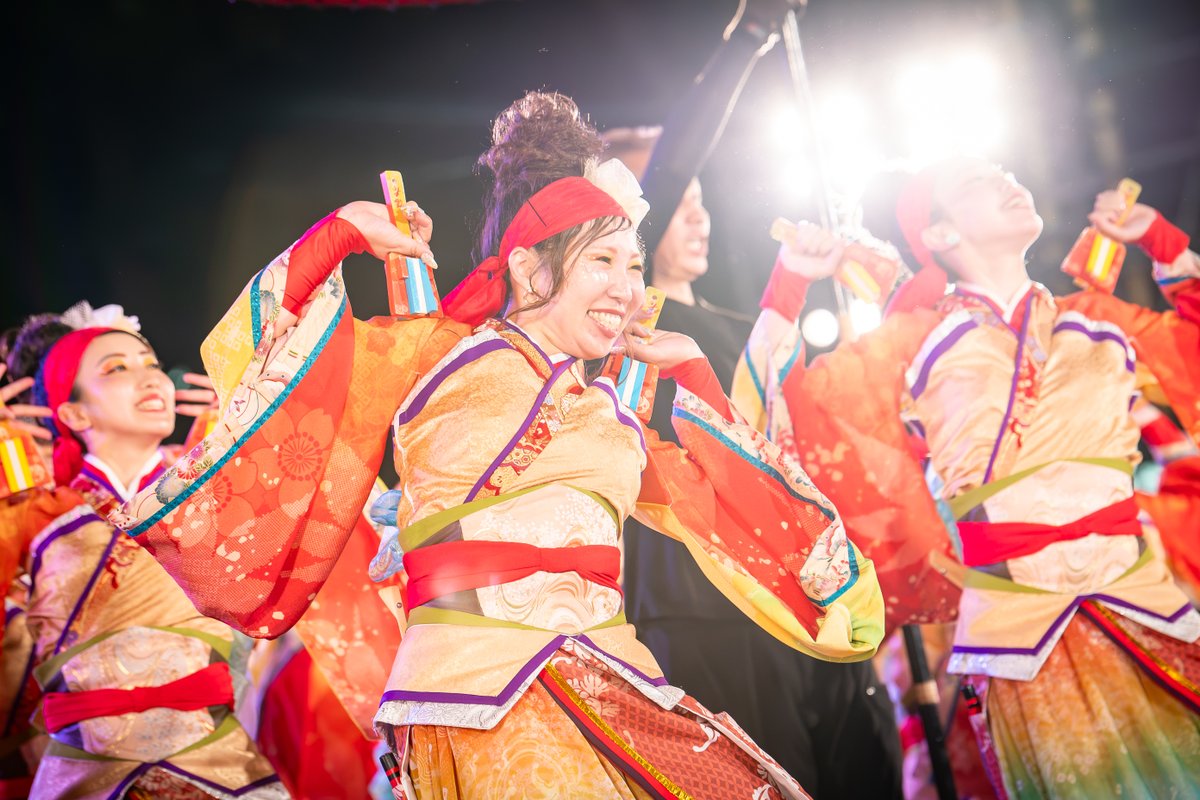 haruyosa23's tweet photo. 第28回にっぽんど真ん中祭り・前夜祭
倭奏
08.28 久屋大通メインステージ (1/2)

#にっぽんど真ん中祭り #どまつり #倭奏 https://t.co/HZwZkgXlfO
