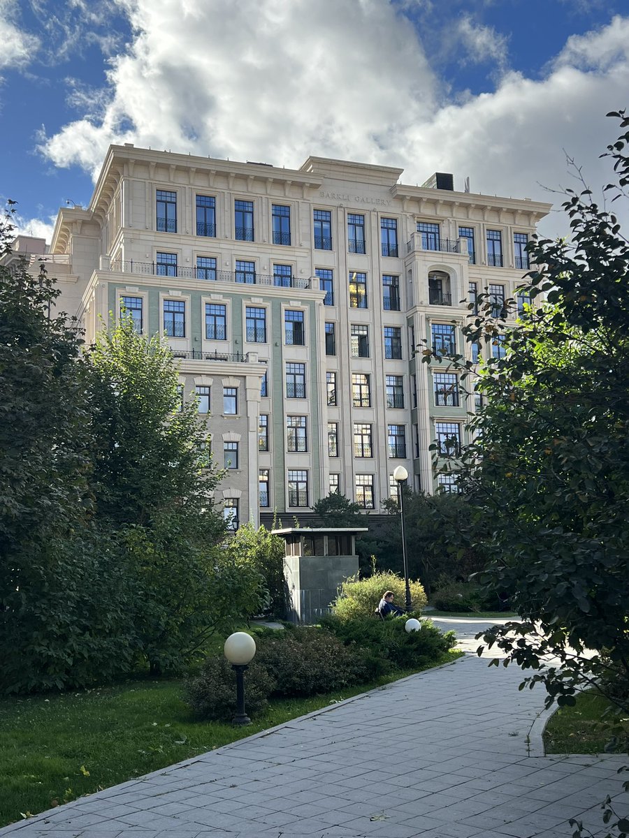 alleshov's tweet photo. Autumn signs in Moscow. Autumn walks around Zamoskvorechye… #AutumnWalk #AutumnInMoscow https://t.co/XKkmQXtMw7