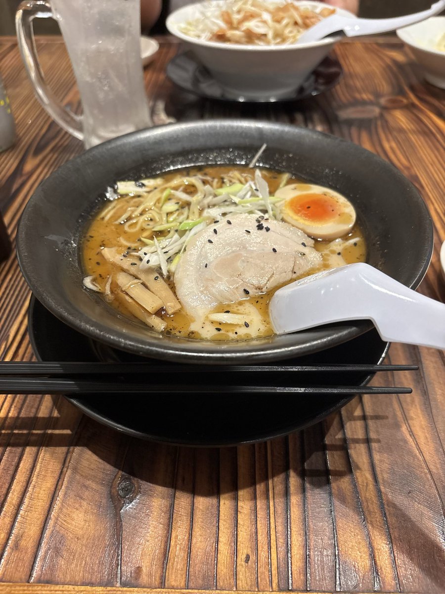 light_dotcom's tweet photo. らー麺 https://t.co/BBazeGKiE4
