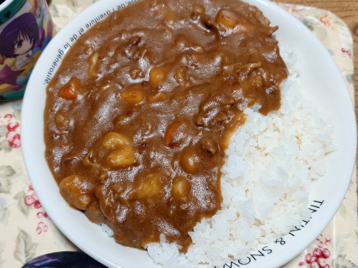 oren_lunch's tweet photo. 晩飯だぜ！
#オレンのえさ https://t.co/kFETfBNWKK