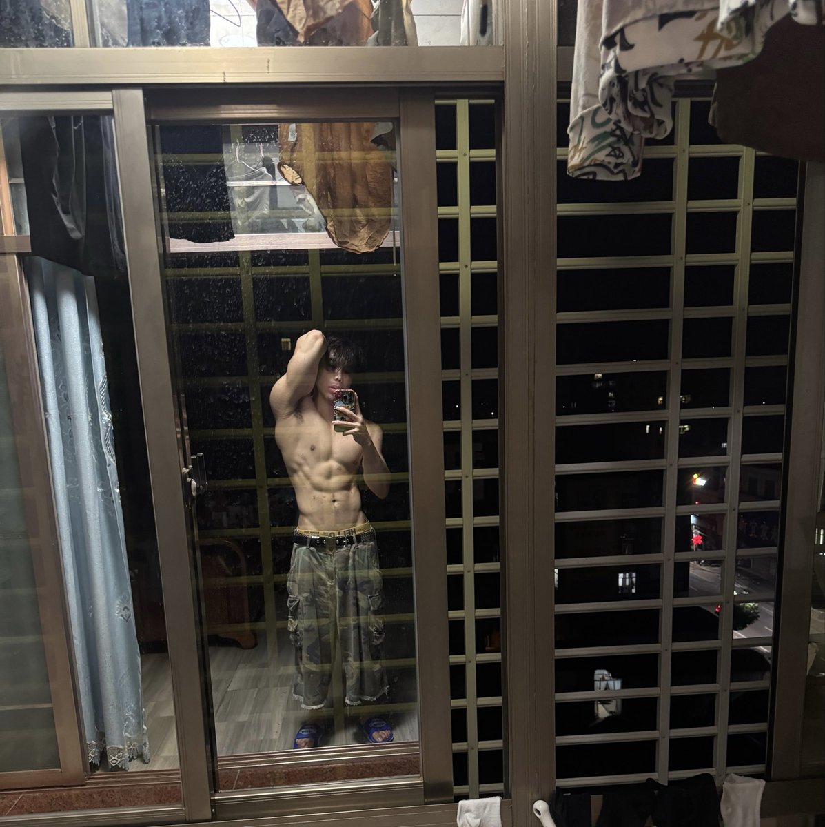 Sjjbdhsv's tweet photo. 避雷异性恋，做爱不戴套操出来一顿傻子现在来折磨我 https://t.co/tb55nf3FWk
