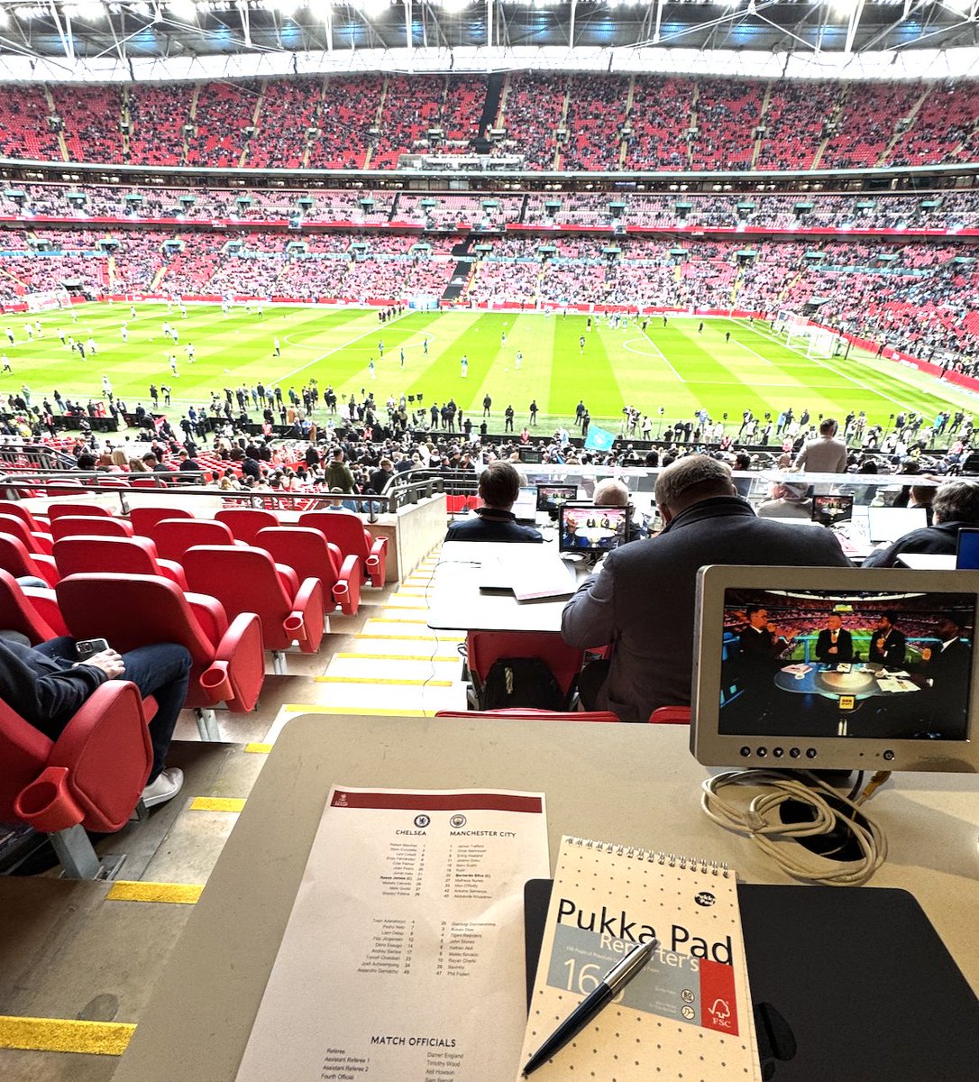 theofficialfwa's tweet photo. Calling all FWA student members. A unique opportunity to work with @EFL clubs in our new Student Media Pathway initiative - and cover a Wembley cup final.  Closing date for applications is September 22. 
Full details here: https://t.co/BvNdCIutbY https://t.co/vgP69E4g5P