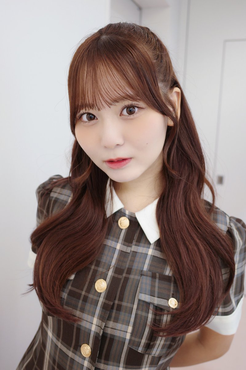 hana_oba's tweet photo. 秋カラーにしてみた〜🍂♡ https://t.co/blyGeYRC5K