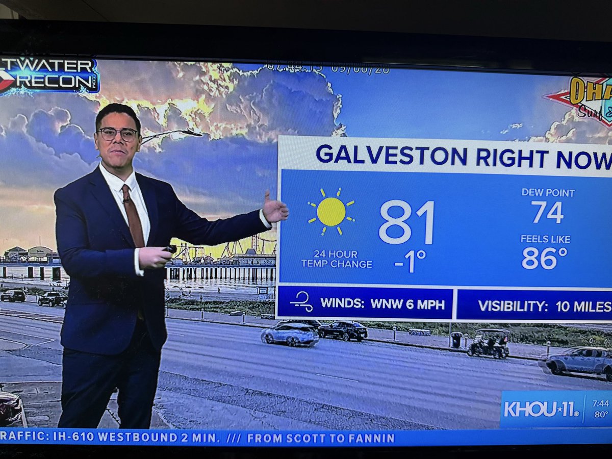 PrisciCDHOU's tweet photo. i appreciate @KHOU bringing back our own HTown  @ChrisRamirezWx 

🤘🏽 https://t.co/Q1wJRoKKuy