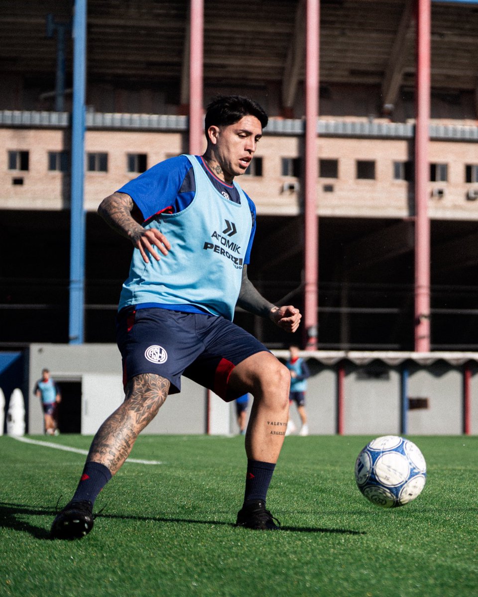 kiaraarancibia_'s tweet photo. Farías me hizo acordar al vasco..
Hay futuro ❤️💙 https://t.co/9L2tsk4GMk