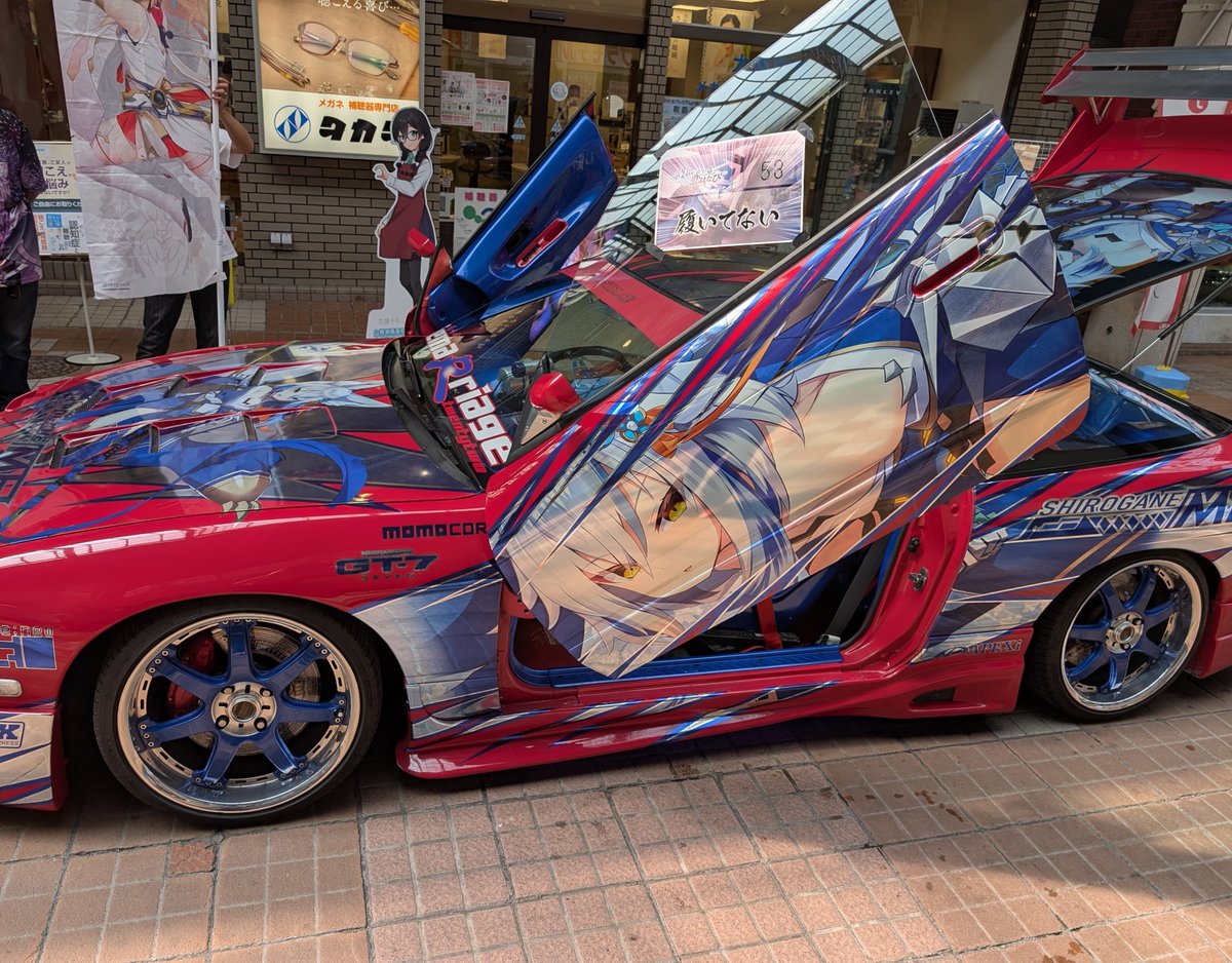 honoca_62's tweet photo. 参加者の皆様、運営の皆様お疲れさまでした。あっという間の2日間でした。また来年もよろしくお願いします。⸜(*´ᗜ`*)⸝
写真は自分のCB1000、サケさんのドラ猫、あとは今年目の引いた痛車180とRX-8です。
#小樽アニパ https://t.co/pK5oyHyUhb