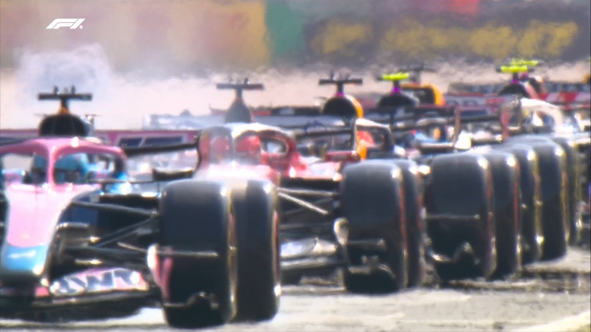 F1's tweet photo. Gasly leads the drivers off on the formation lap 👉

#F1 #ItalianGP https://t.co/08Wj1uWWNS