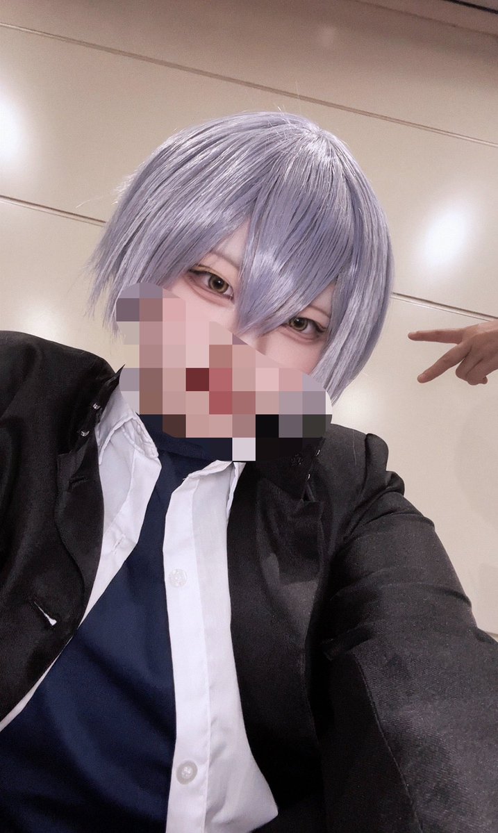 saradamaki_cos's tweet photo. 今更だけど離脱〜！！
🦸‍♂️制服でいました〜！！
めちゃかわで沢山癒されたし笑った日でした🫶💕

誕生日2日間祝って頂けてとても嬉しかったです〜！！プレゼントや歌を歌ってくれた方もほんとにありがとうございました〜！！ https://t.co/yMXXxNHCwY