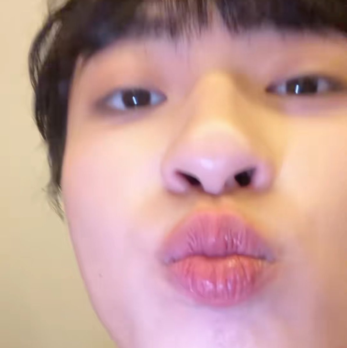 mimimochijm's tweet photo. หมูมาแล้วจ้าาาา ｡>🐽<｡
#waavetnp https://t.co/ONtsQ22QY5