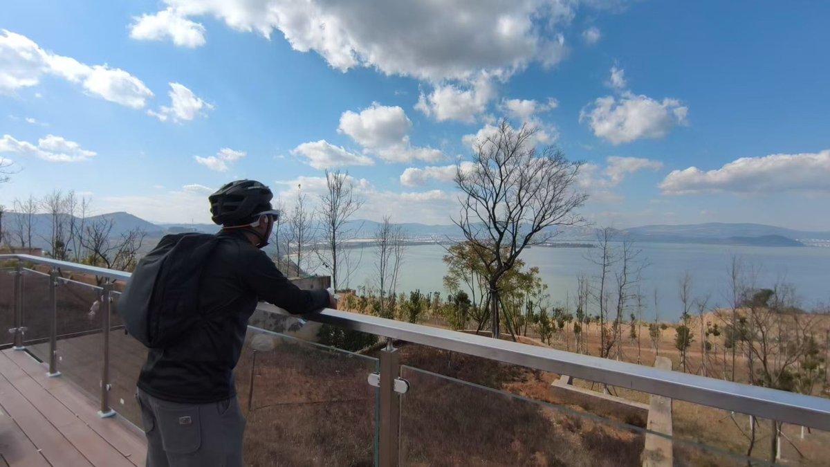 VOX_0713's tweet photo. Cycling with friends is definitely the best choice.
#Roadbike #Cycling https://t.co/p6OtncqsPW