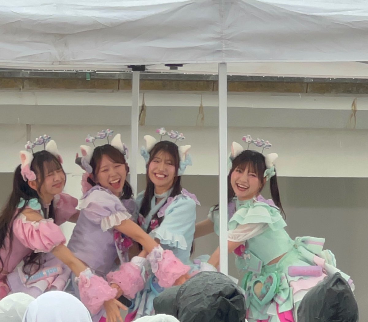 iichi_sorehoho's tweet photo. 最初で最後のわーすたのリリイベいけた！💚🌧️
ななせちゃんと無事話せた！！

在宅すぎて多分プリパラのライブぶりだったのですが、最後に会いに行けてよかった；；

これからもわーすたの曲たくさん聴いてたくさん踊りたいです！🎧 https://t.co/IA4vcJswge