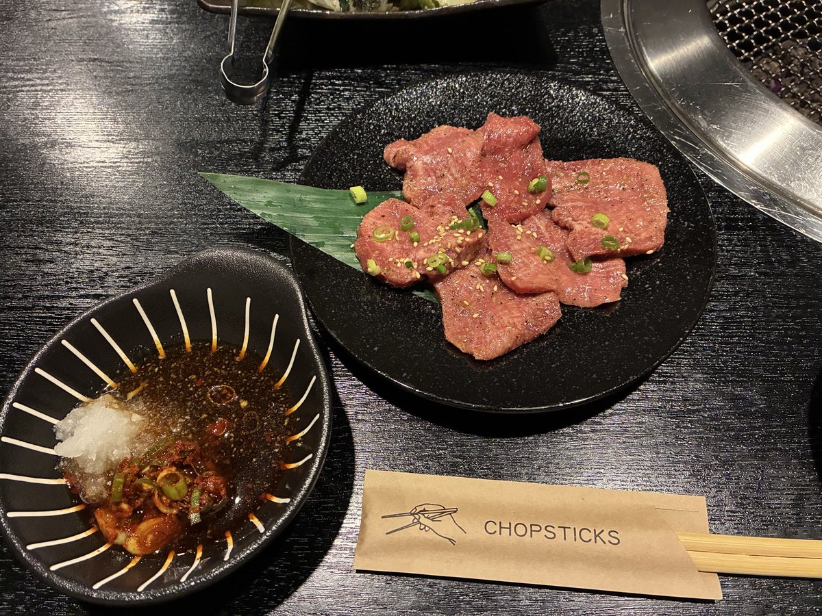 _zikusu_'s tweet photo. 肉！！！！！
イベント終わりの肉！！！！！ https://t.co/3p2x3Oa5Fa