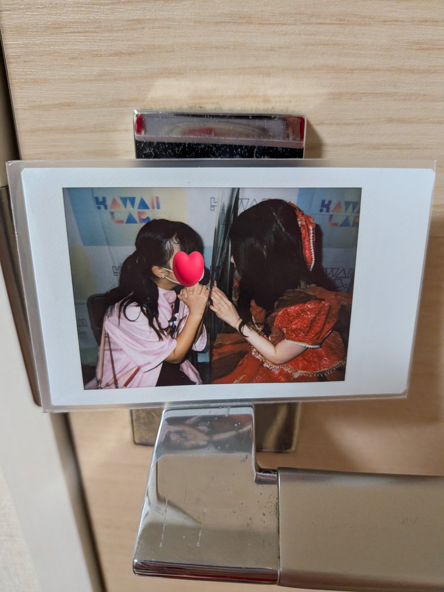 hidechip4's tweet photo. 汐留大特典会
あまれんお姉ちゃん今日も
幸せありがとう🩷❤
かれんたんTikTok見てくれてた☺
1年前に見たよって言ってくれて
これからも見るねの約束守ってくれてた☺
かれんたんから言ってくれたの
嬉しすぎ
会話はALTにて
#松本かれん
#月足天音
#ふるっぱー https://t.co/pWFg0GeERj