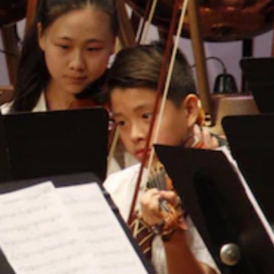sim__chm's tweet photo. 🎻🎶😭😭 https://t.co/9bv2lAX239