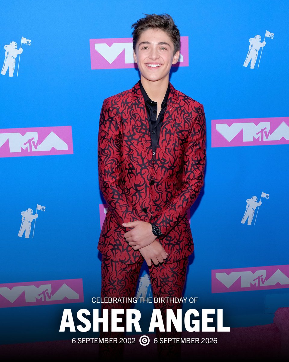 GamersSlop's tweet photo. Celebrating the 24th birthday of Asher Angel 🎂 https://t.co/Q0lw0VYOCO