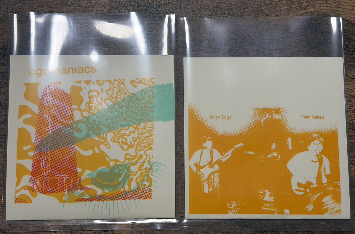 egomaniacsjp's tweet photo. 新音源、2曲入りCDのジャケット出来ました。
9/12の熊本NAVAROから販売します。
去年リリースの前作に続き、今回もTorahiko先輩(@nomanaiyoguruto )にデザインと、加えてToraさん発案で初のシルクスクリーン印刷も自らやって頂きました。ただただ大感謝です。 https://t.co/XRJ5aP3Dhb