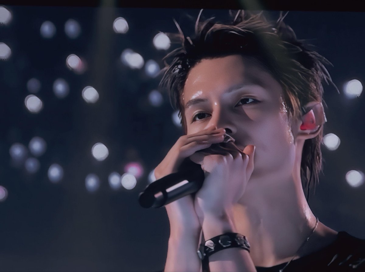 miufun4's tweet photo. PYPD in Japan is over, you did very well, baby. I'm so proud of you, James🥺 https://t.co/27VfdHOHwm
