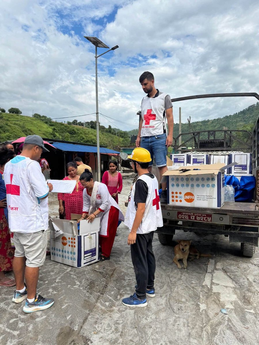 ThaiRedCross's tweet photo. 🙏 ยอดบริจาคช่วยเนปาล 1,351,631 บาท (ณ 4 ก.ย. 69)
#สภากาชาดไทย ชวนร่วมส่งต่อความช่วยเหลือผู้ประสบภัยน้ำท่วมและดินถล่มรุนแรงใน #เนปาล
​📍 บริจาคผ่าน ธ.กสิกรไทย 001-1-34567-0
(ชื่อบัญชี: สภากาชาดไทย เพื่อภัยพิบัติ)
หรือสแกน QR E-donation จากภาพ
​#สภากาชาดเนปาล #น้ำท่วมเนปาล #IFRC https://t.co/5EX4tCmQ45