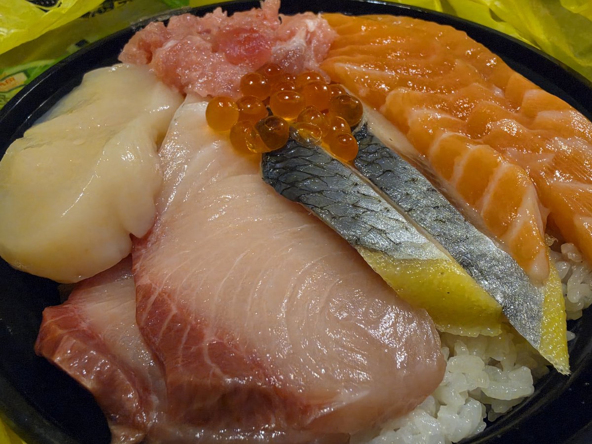 UMIMORI_N's tweet photo. 晩ごはん！ https://t.co/XZPXGm6vln