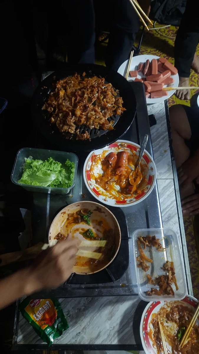 maddhavv_'s tweet photo. joss po ra lurr? sopo gelemmm https://t.co/tcJy6rukV8