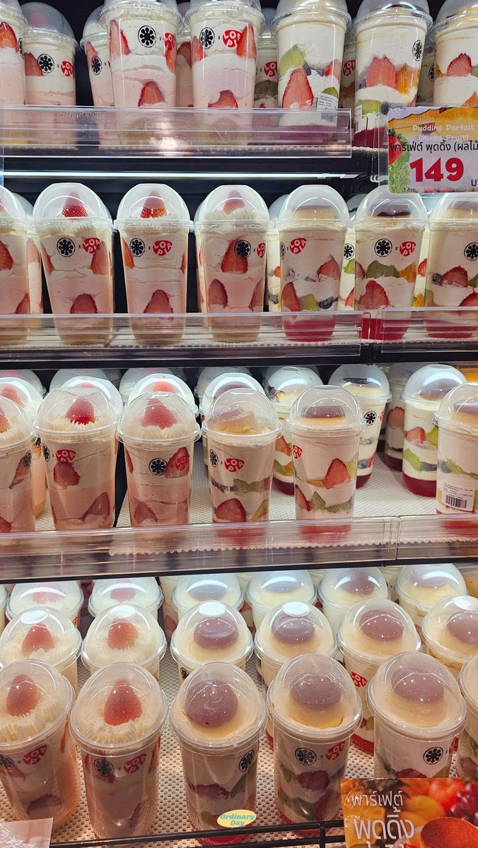 Cafe_LittleGirl's tweet photo. ไป LOPIA ติดอยู่ในโซนพวกนี้จริงๆ วนแล้ววนอีกกก มันเพลินเกินนน ถึงไม่ได้ซื้อทุกอย่าง แต่เดินดูแล้วมันอยากกินทุกอย่างงง 🤧🍣🍰🍕 https://t.co/nboh4FYJuj
