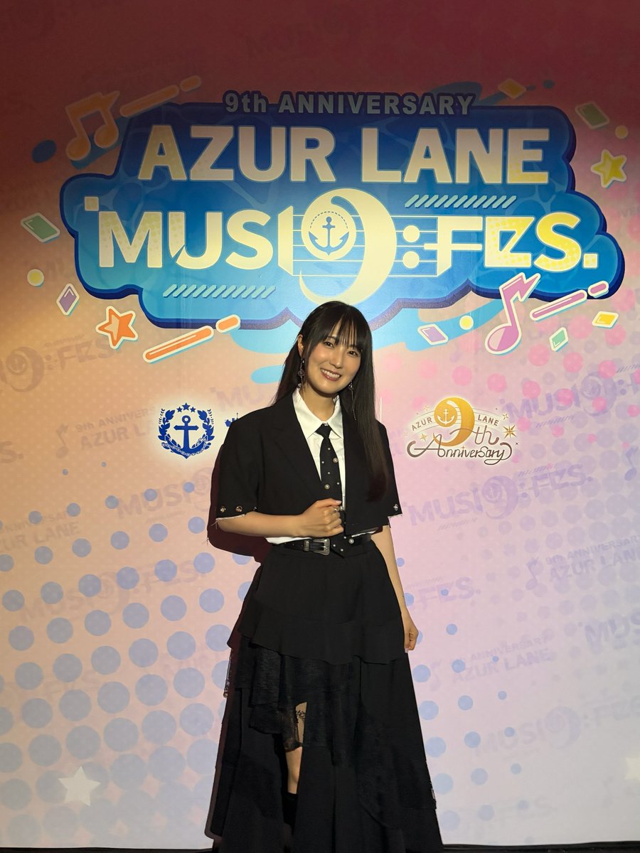 YUI_STAFF's tweet photo. 「AZUR LANE SPECIAL MUSI9 LIVE」DAY2

私は「Pledge of liberation」を歌わせていただきました🎤✨

LIVEの経験も多くないし、ましてカッコいい系の曲を生で披露することがほとんどなかったので緊張したー！

でも皆さん盛り上がってくださって嬉しかったです！

#アズレン9周年 おめでとーう！🦅🫶 https://t.co/egn6pmzwWE