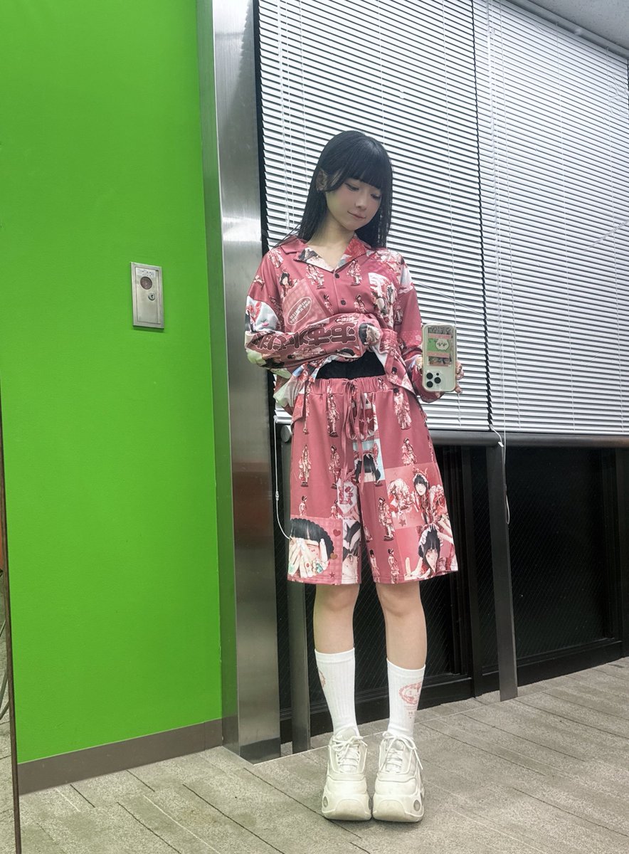 _mochizou_'s tweet photo. 【あむ生誕パジャマの着画ダヨ❗️】

こちらは［Mサイズ］(逃げ水158cm)

ウエストはデフォルトで緩め~！
でも紐がついてますので落ちません♡良い

3枚あるよ↓ ツリーに続くよ https://t.co/Y57ZjZWmiT