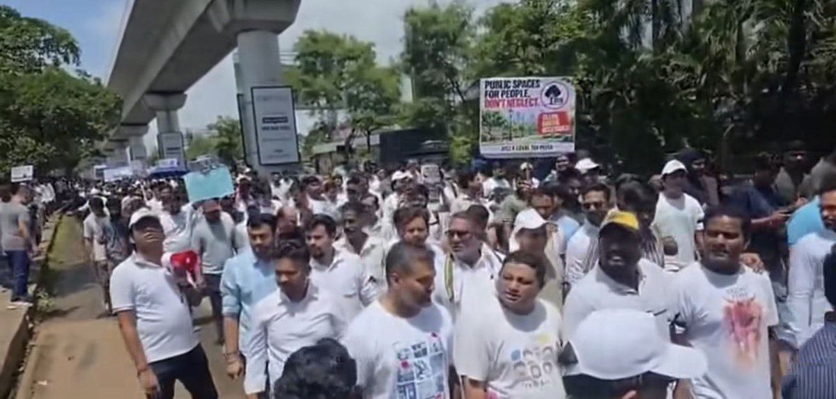 FITEMaharashtra's tweet photo. A BIG THANK YOU to all the IT Employees, Residents, Locals, and every member of this group who came together and made #HinjawadiProtest a strong and united voice. 🙏

Our Smart City Sankalp March will definitely bring the Government’s attention back to the long-pending infrastructure issues of Hinjawadi IT Park and the surrounding areas.

Thank you once again for your presence today, social media support, participation, and every contribution—big or small.

We all came together. We all made it happen. ✊

This is just the beginning.
Hinjawadi deserves better infrastructure. Hinjawadi deserves better roads. Hinjawadi deserves better.

#HinjawadiProtest #SmartCitySankalpMarch #RebootingHinjawadi #HinjawadiITPark #ITEmployeesVoice