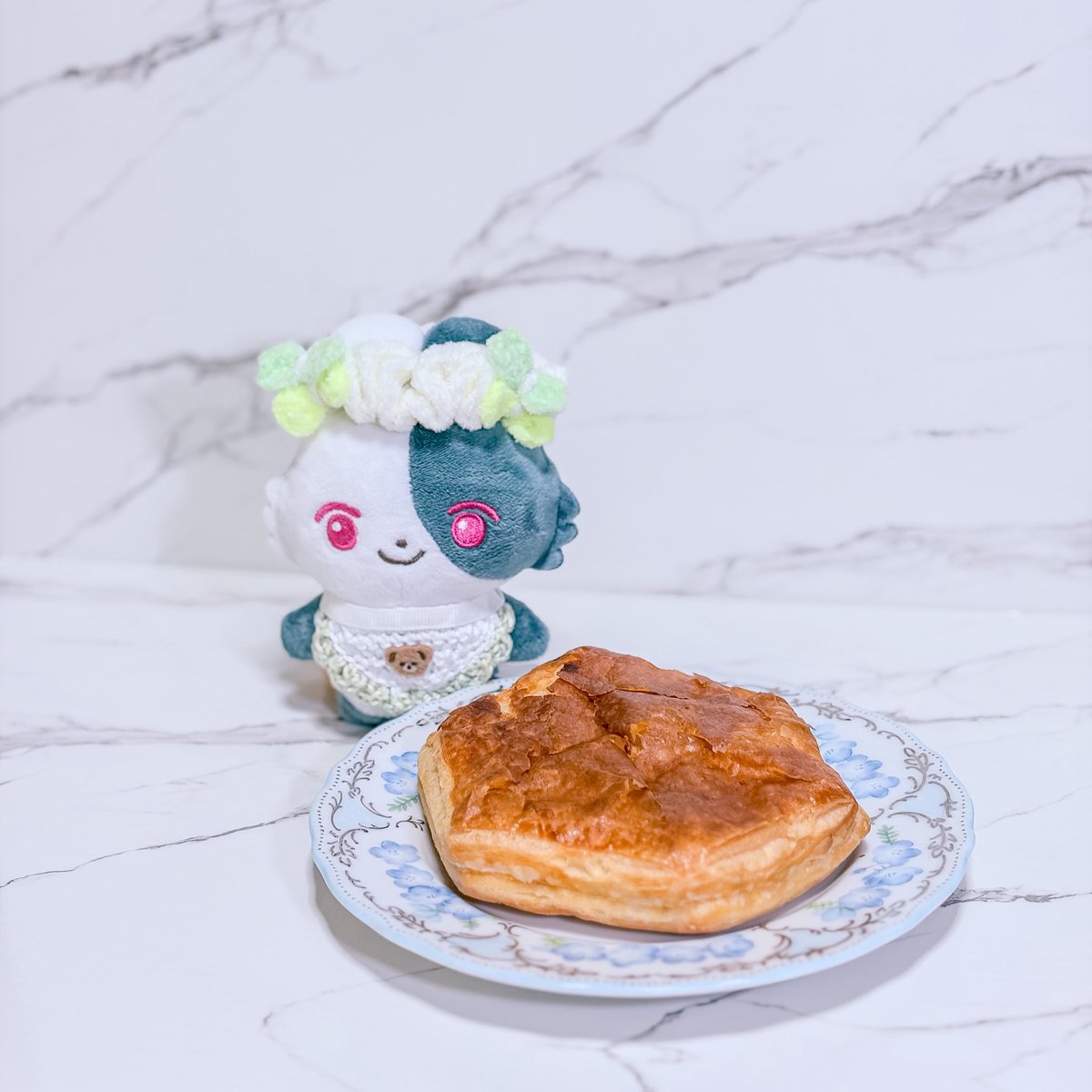 h_kuz2's tweet photo. \ ぷ! 🥧/ https://t.co/YPvisOVsQU