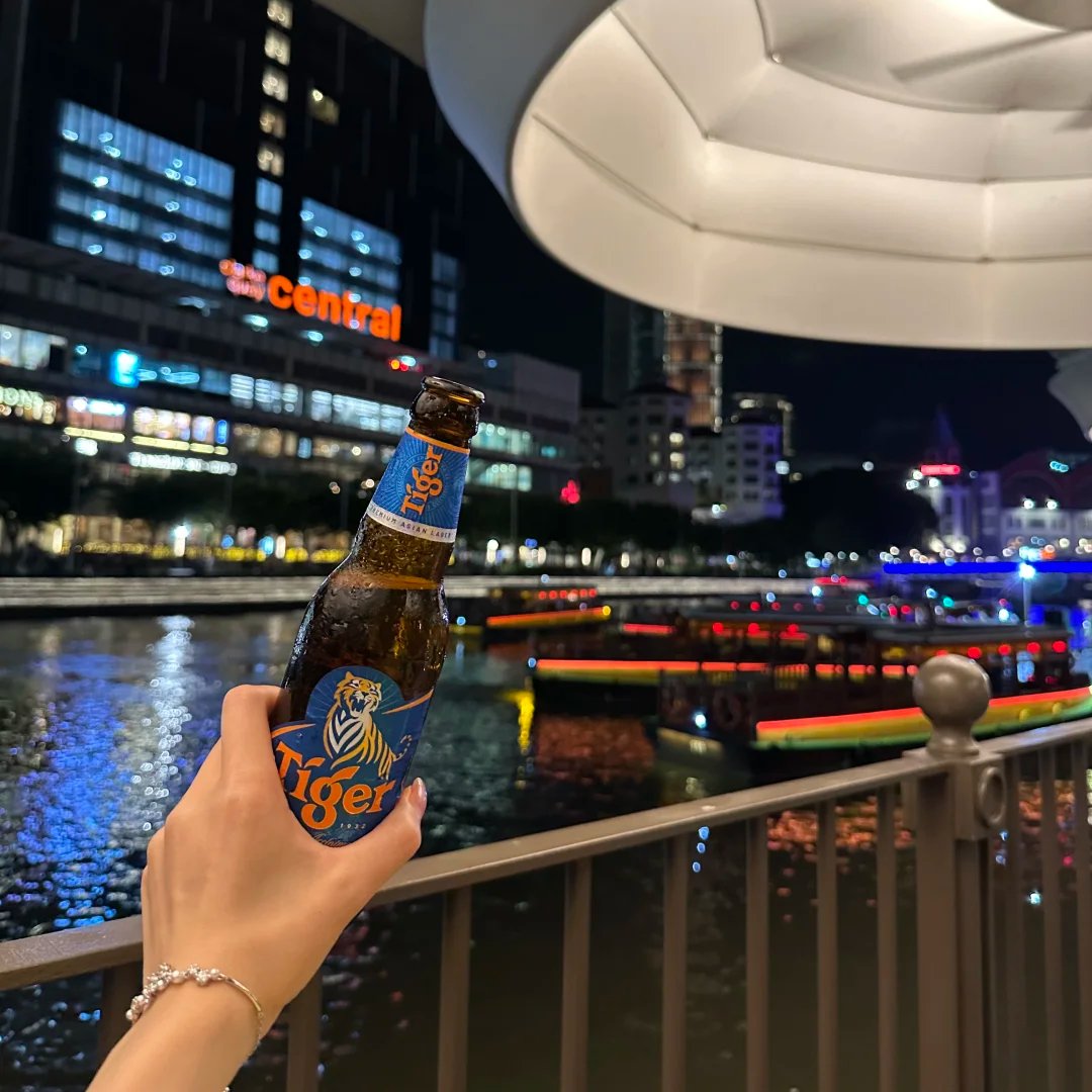 WildflowersLZ's tweet photo. What can relieve my worries? Only... 🍺 https://t.co/flFyzpyx2o