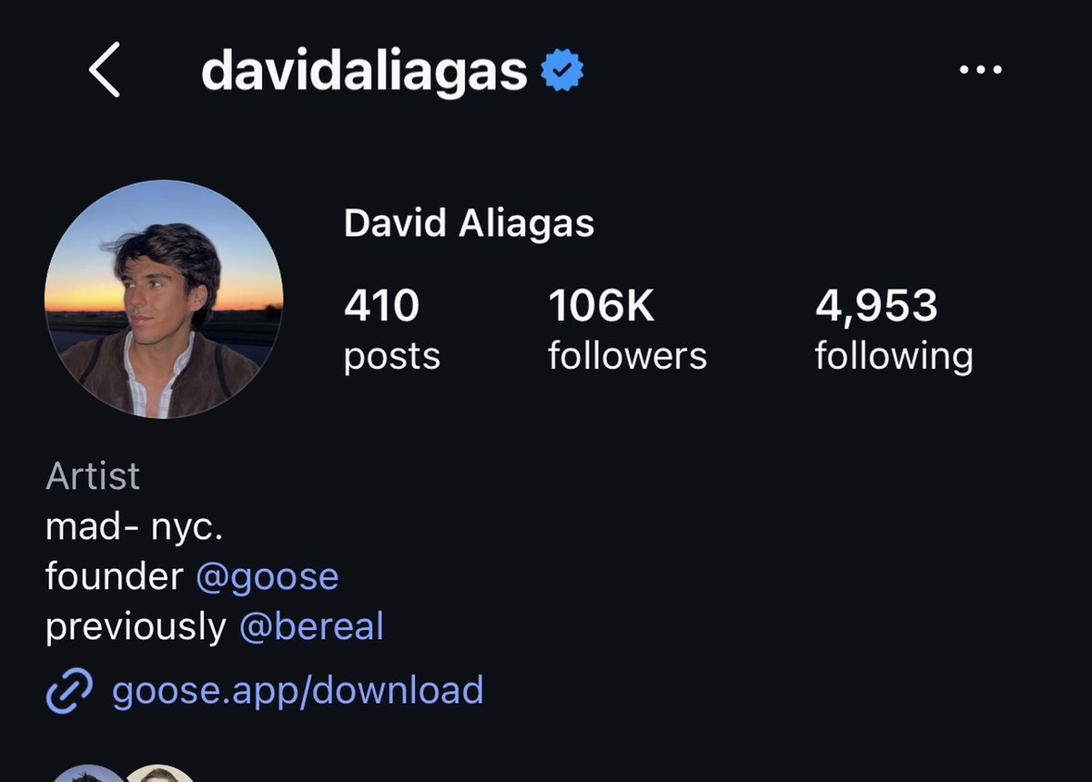 sleepinginsilk's tweet photo. 🚨 David Aliagas is using BTS hate for promo of his app

Report his app. Take this seriously, also spam him on IG.
🔗 https://t.co/Tda6NTL74g 

I do not feel safe on @goose . It is not a  “safe inclusive” space for gay people. You are targeting BTS fans including gay ppl. https://t.co/lufVelbMjt