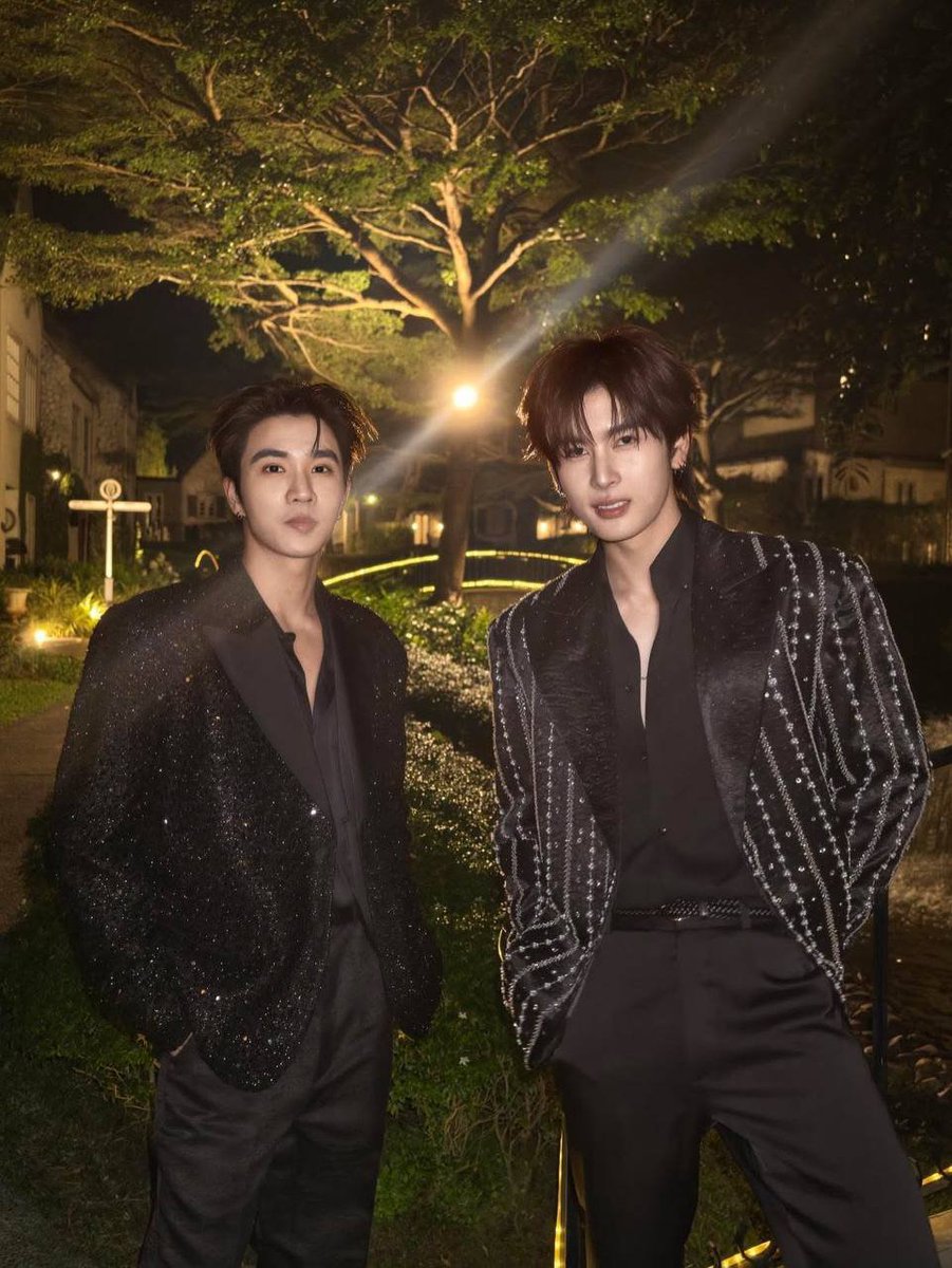 MaxMax575900's tweet photo. ကျမအချစ်ကလေးရဲ့ ig update ပါရှင်

PERTHSANTA PEAK ROMANCE

#UltimateBrewcationxPS
#DaoCoffeeXPerthSanta https://t.co/iloDw7K5WA