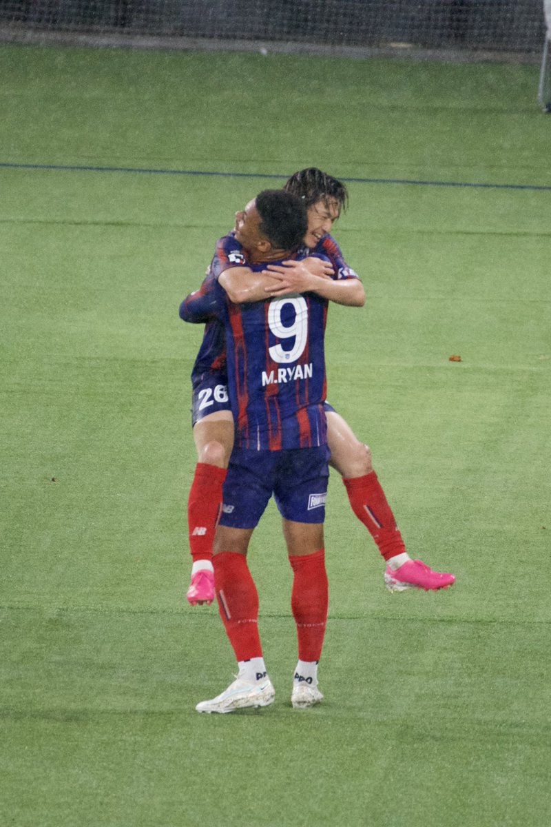 70KGO41's tweet photo. #fctokyo #長倉幹樹 #マルセロヒアン https://t.co/xCi2EFnsF5