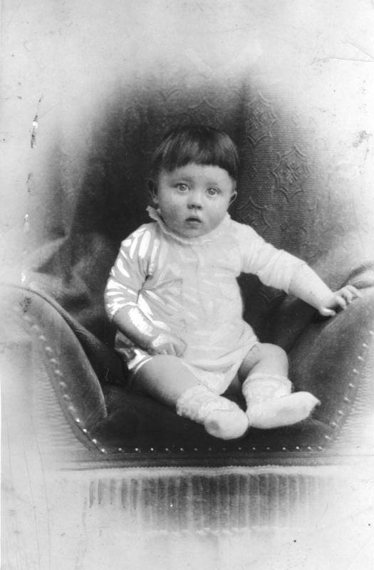 HitlerChronicle's tweet photo. 22 April, 1889

Adolf Hitler is baptised as a Roman Catholic. https://t.co/iD125e8pAh
