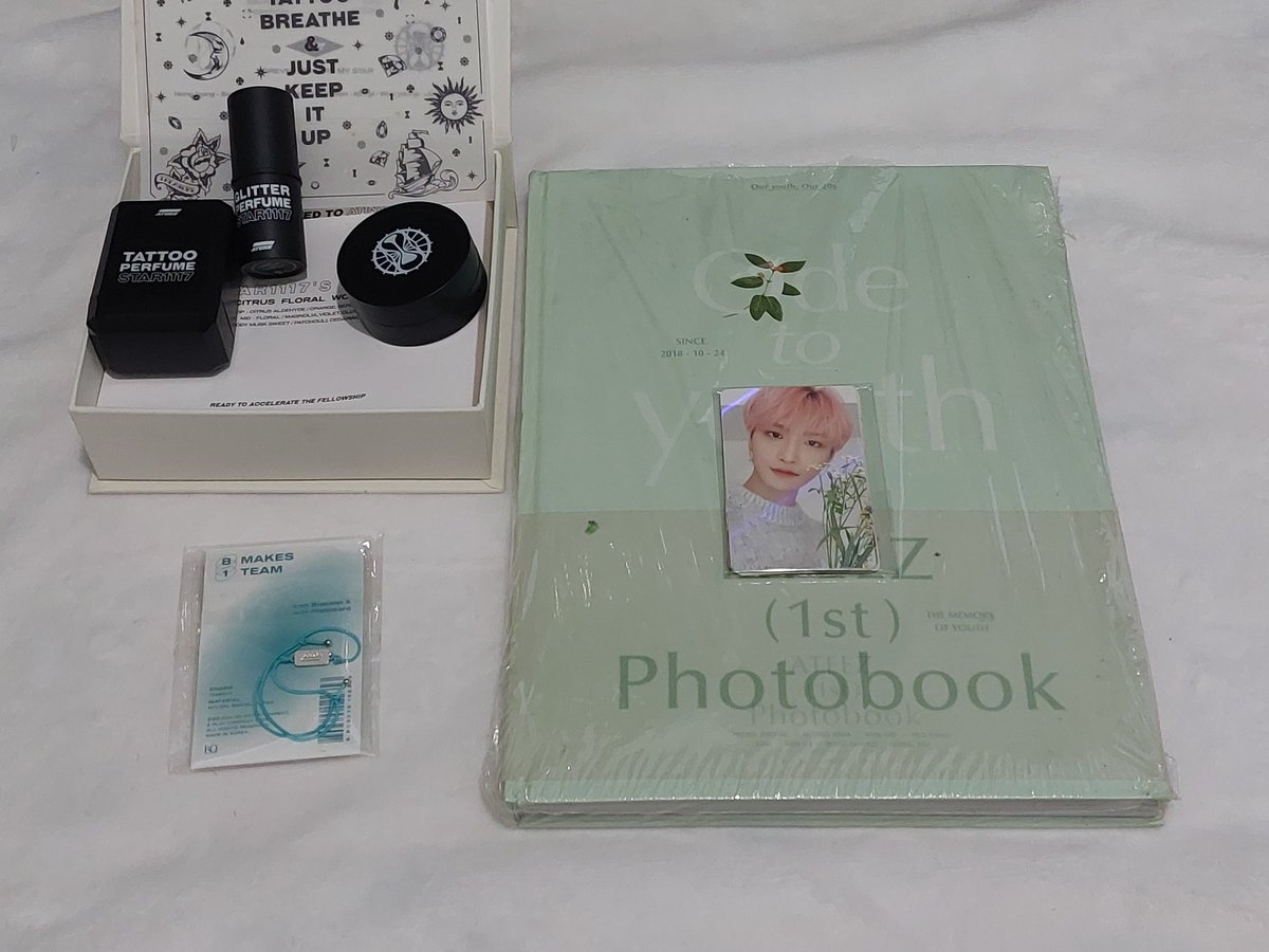 pocalpaca's tweet photo. WTS Ateez album, merch, lightstick, dll
price by dm

bisa 🍊
dom bogor
ww ok https://t.co/RK6x44OuIf
