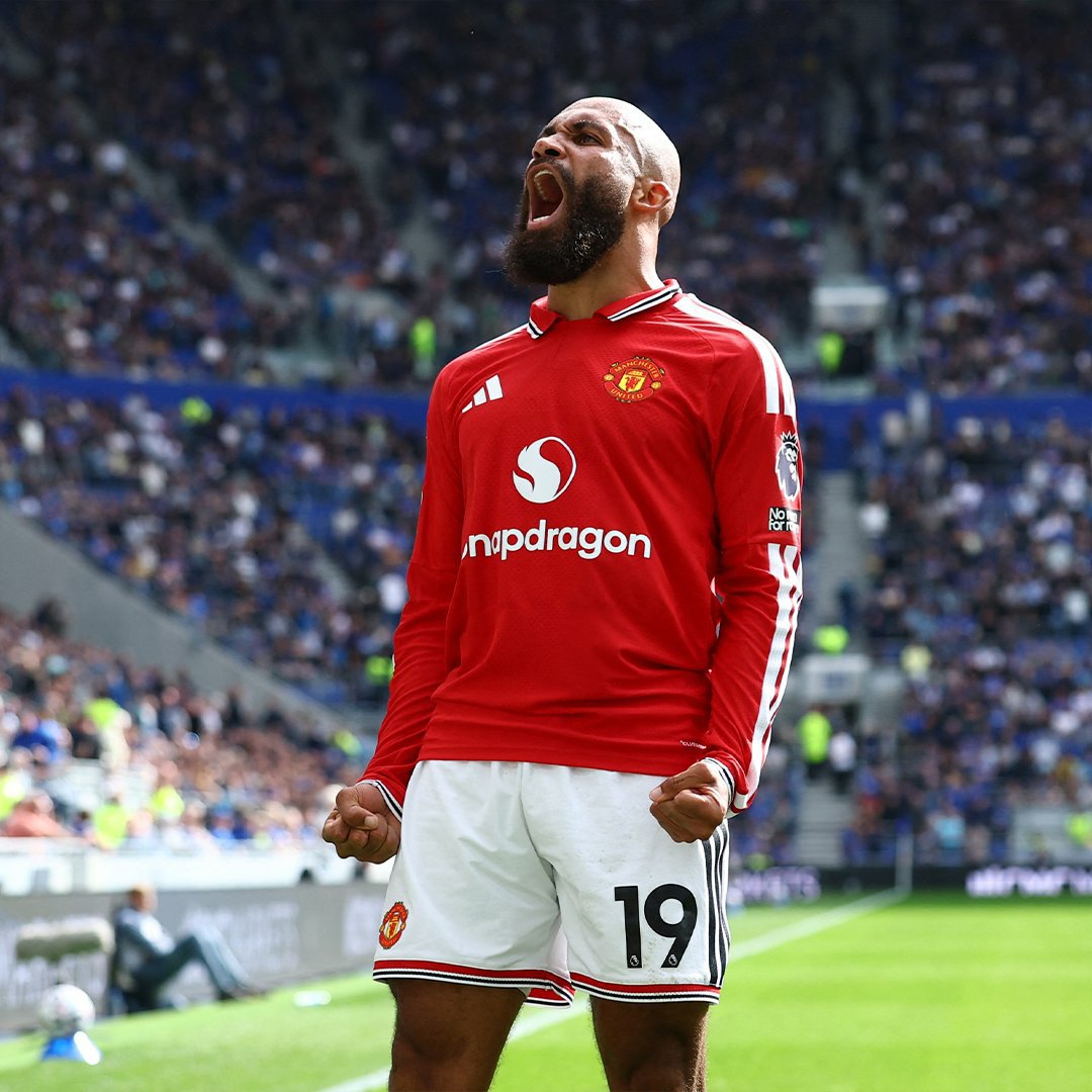 UnitedHubFC's tweet photo. 🇨🇲 Bryan Mbeumo scores big goals for Manchester United, pass it on.
Absolutely sensational 👏 https://t.co/cnkQ7Cb40V