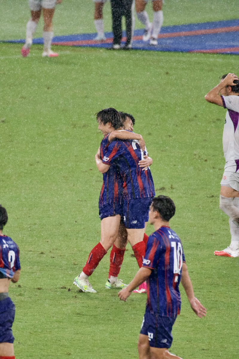 70KGO41's tweet photo. #fctokyo #長倉幹樹 #高宇洋 https://t.co/Ggpa2rZTt8