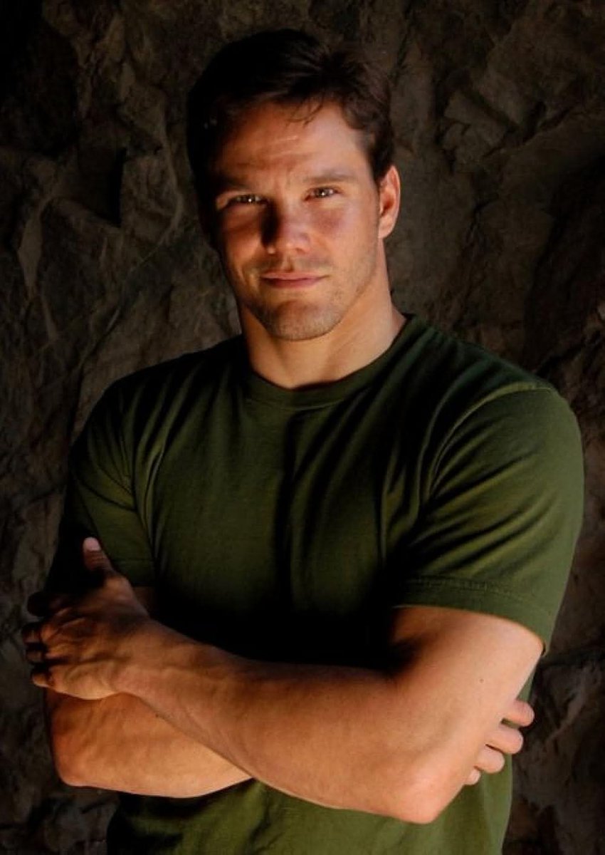 barbaravitali2's tweet photo. Happy Birthday @DylanBruno12 September 6,1972 #Numb3rs #Taken3 #SavingPrivateRyan #TheOne https://t.co/3hTx9HqLCq