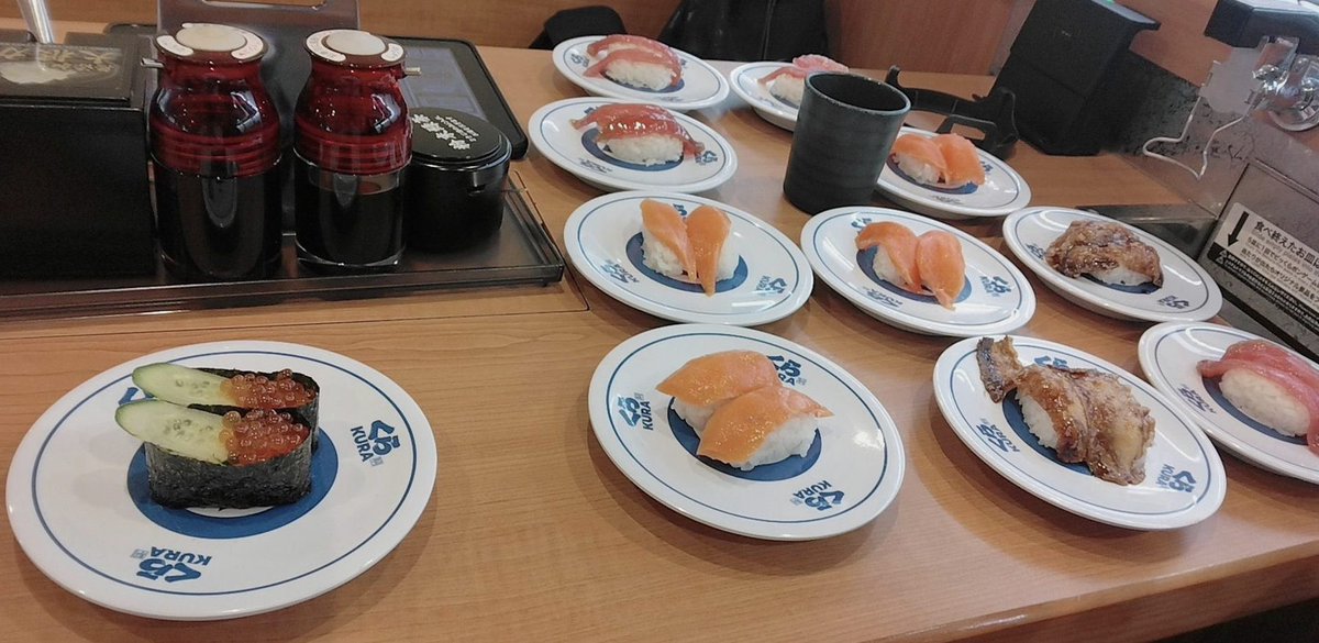 xoaamon's tweet photo. 登録と高評価、スパチャにしか反応しない耐久 https://t.co/lv8IsTHAnz