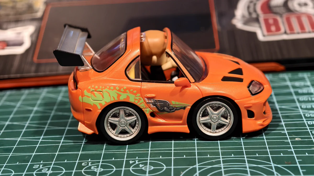 Giga Penguin (1/64 cars) on X: 