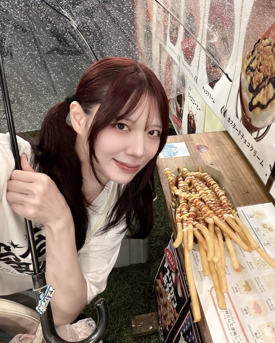 rinyuumi_ITUS's tweet photo. ワンマンとくさのねを無事終えて、ご褒美の......
ポポポーポポーポポ‼️  うひょ〜〜ん😔🎶 https://t.co/eVlW2MPTYl