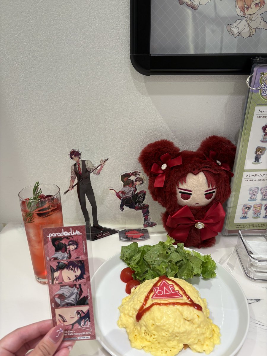 yuri77456's tweet photo. パラライコラボカフェ✻*˸ꕤ*˸*⋆。
安定ことちゃんと🫶いつもありがとう！来週も会うの早い！w
10月バースデー組み併せ大好き https://t.co/kaGFweYe0h