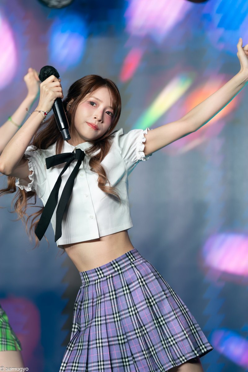 UnMeVHEzHa43952's tweet photo. 260905 iBIG HALL HITGS FAN CONCERT in JAPAN 
[PAGE 1 : Teenager] 

 HITGS  VIVI  ビビ  
#HITGS #힛지스 #VV #비비 #Teenager #PAGE1 https://t.co/xaR6IaICb7