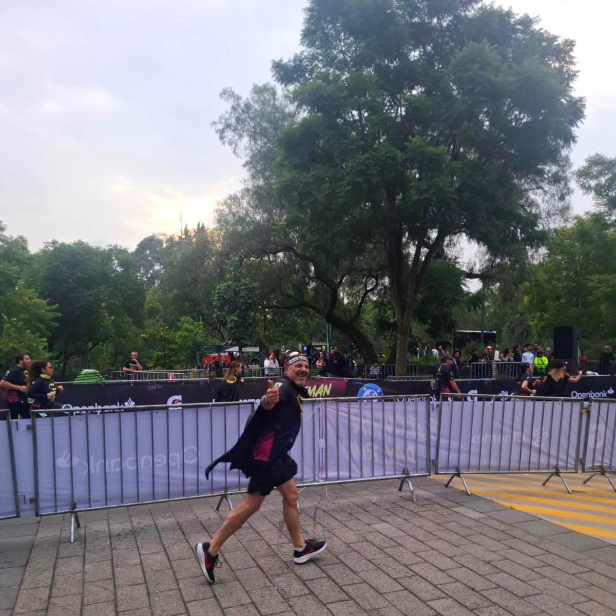 LuisManuel_CA's tweet photo. #BatmanDayRun
#10k https://t.co/q4WoQ1Np5k