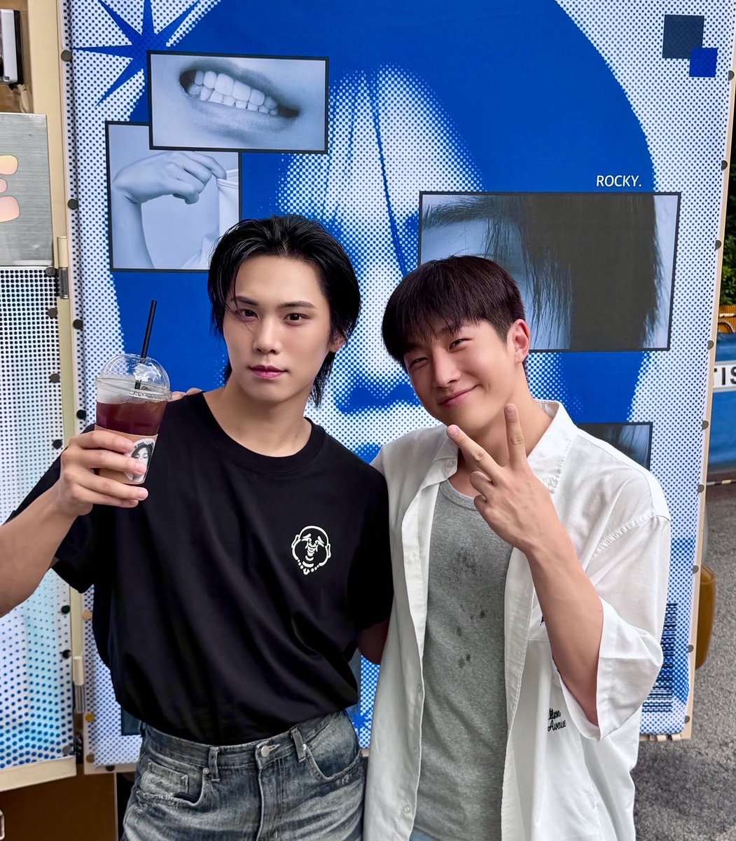 stanastro1602's tweet photo. ROCKY’S IG POST! I’m going to cry!!! MY JINROCK!!!😭😭😭

The foodtruck from notee coffee (Jinwoo’s fam).🥹🥹🥹

#ROCKY #라키 #JINJIN #진진 #ASTRO #아스트로 https://t.co/ompCq8N6OH