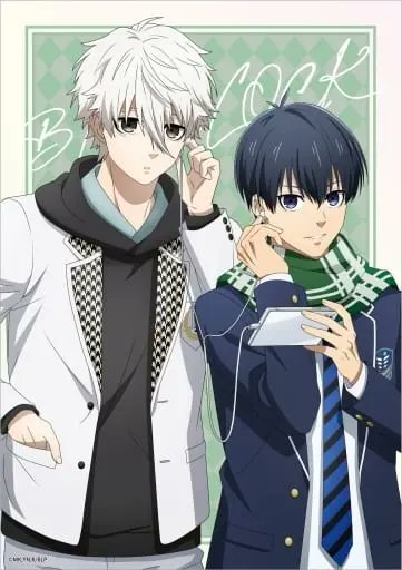 ArieslovesIsagi's tweet photo. He is hiding his phone and earphones in his pockets so that Isagi will share his with him 😭

#ngis                      #nagisagi https://t.co/P1egtXeNUk