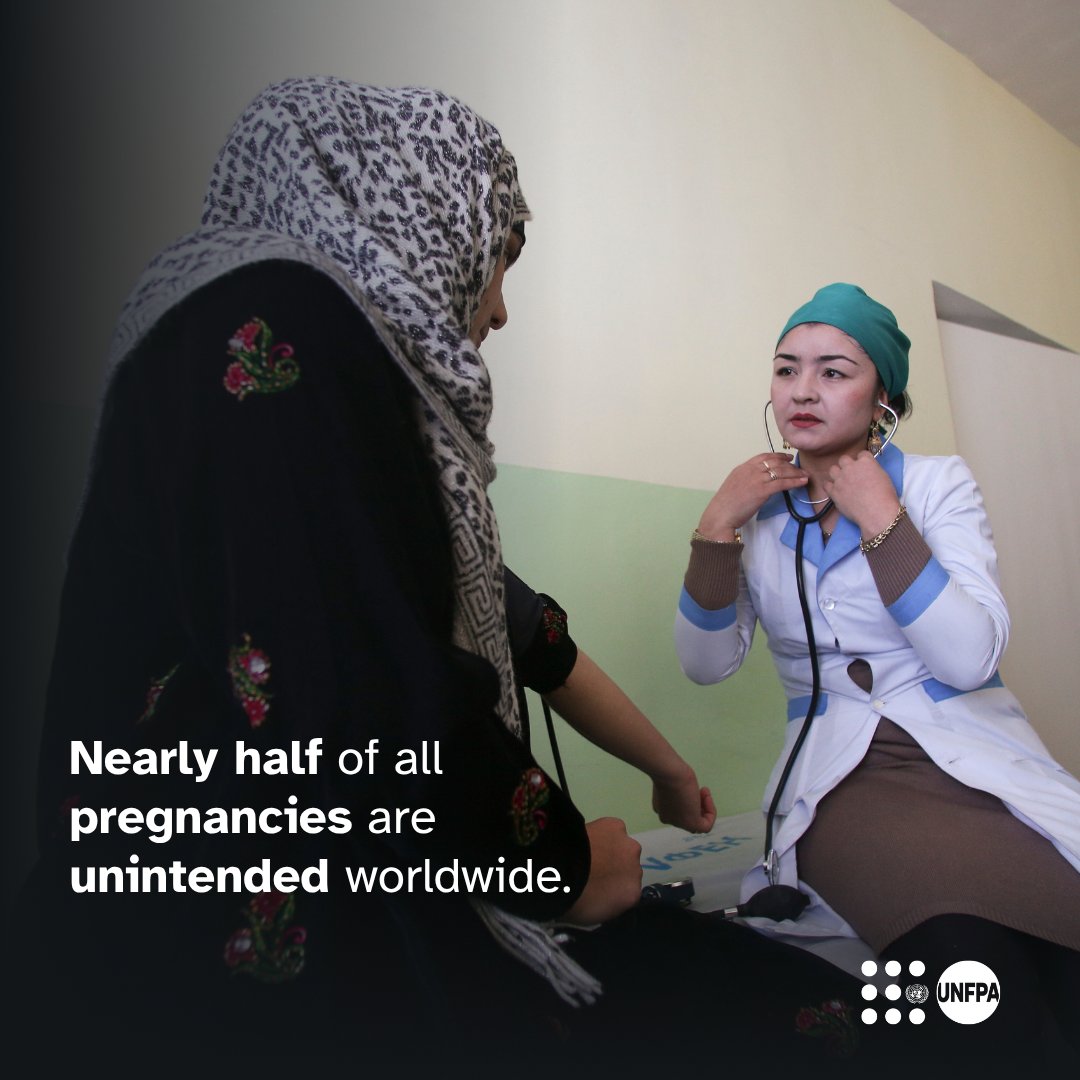 UNFPA's tweet photo. ✊🏾 Access to safe, voluntary family planning is a fundamental human right.

By providing reliable healthcare, accurate information and modern contraceptives, we give women the freedom to choose if and when to start a family.

Get all the facts from @UNFPA: https://t.co/5NNpNoXXip https://t.co/LQE4A2Vdeb
