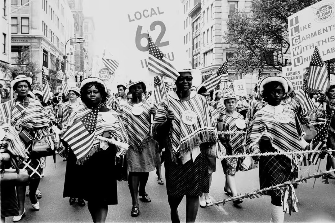 Royal_Patience's tweet photo. Since some folks forgot 
#LaborDayWeekend #NYC 🇺🇸🇺🇸🇺🇸 https://t.co/NvG4NED4qe