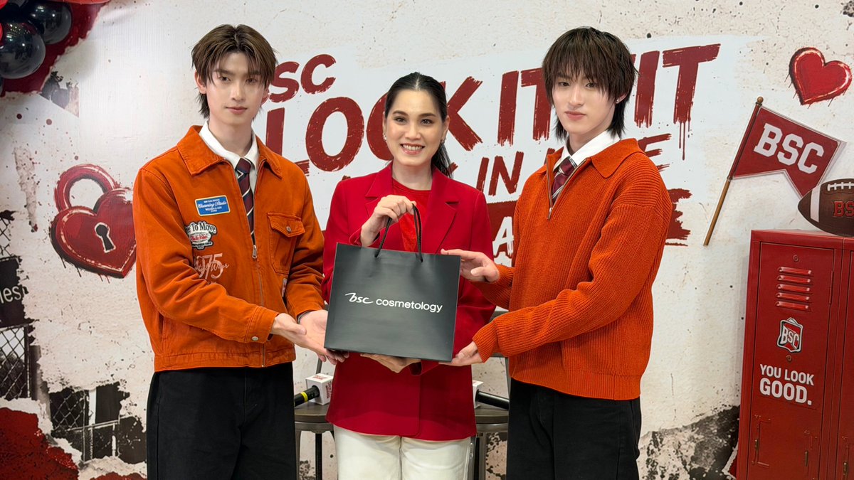 DomundiTV's tweet photo. ขอขอบคุณ @BscCosmetology ที่ให้เ���ียรติ “โทมัส” @tthomastc และ “ก้อง” @kongjiro_ ได้มาร่วม Live พูดคุยและทำกิจกรรมสนุก ๆ ในวันนี้นะคะ 🥰

ขอขอบคุณแฟน ๆ ทุกคนที่มาเจอกัน รวมถึงแฟน ๆ ที่ติดตามรับชม Live และส่งกำลังใจมาให้ทั้งสองคนด้วยนะคะ 🫶🏻✨️

#BSCxTMKLOCKINLOVE https://t.co/tmaNpSch1a