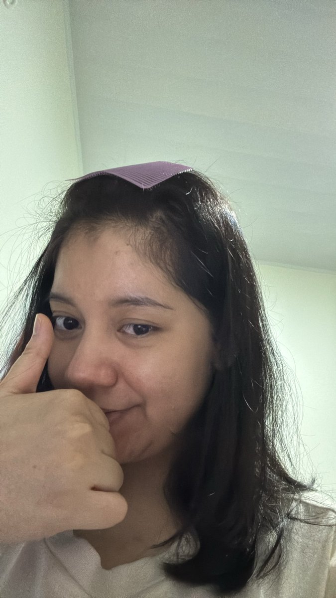 bulbu_le's tweet photo. Postingan ini akan dihapus segeraaa aku dah sampe bsd chingudeulll dengan selamat walau muka rasanya kek tebel selama dijalan 🥹😂 https://t.co/PA5zounUAg